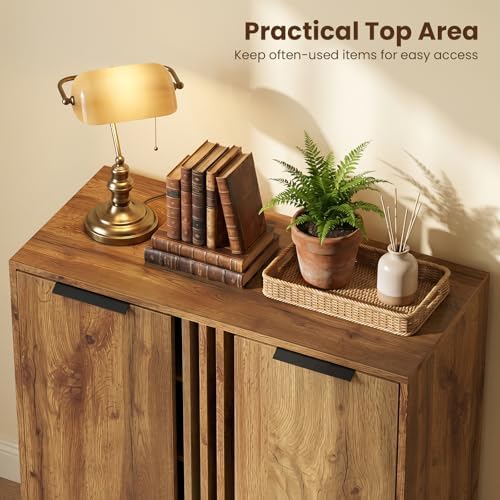 GIANTEX 4-Tier Wooden Shoe Cabinet for Entryway with 2 Doors