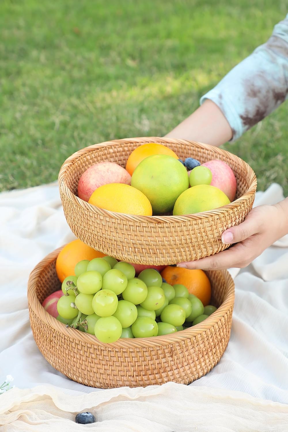 HITOMEN Handmade Rattan Bread Baskets Round Wicker Fruit Serving Storage Bowl...