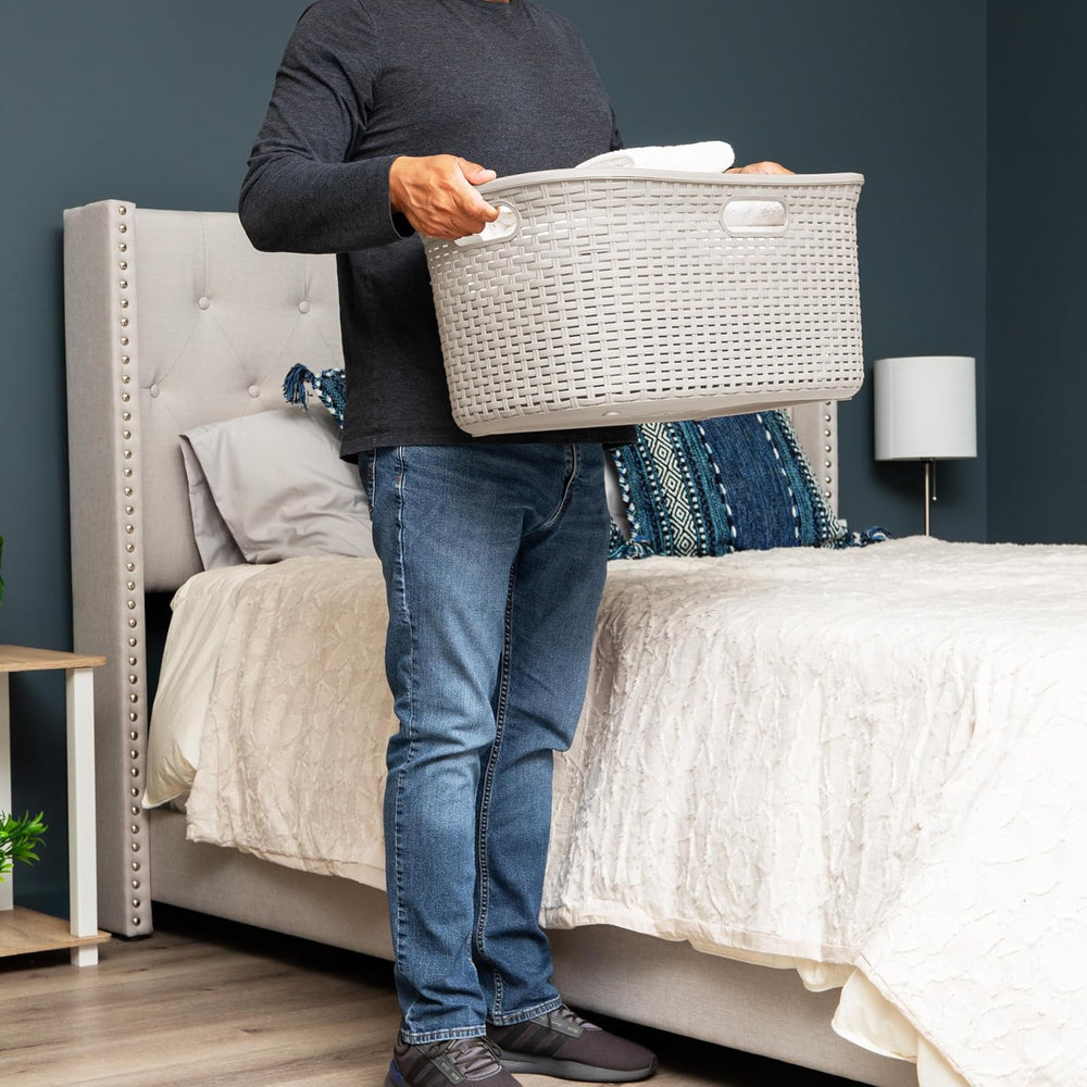 Mind Reader 40L Laundry Basket, Clothes Hamper, Premium Wicker Design, Plasti...