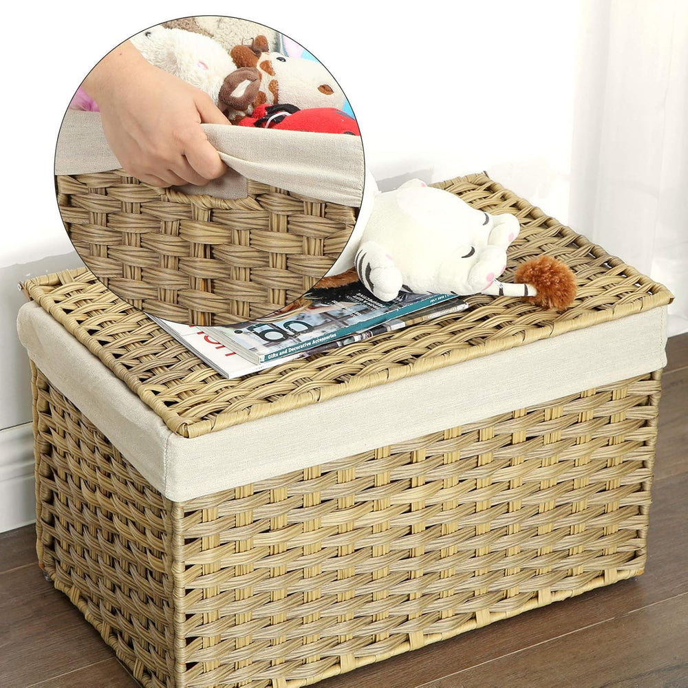 SONGMICS Woven Storage Basket with Lid, 17.2 Gallon (65L), Foldable