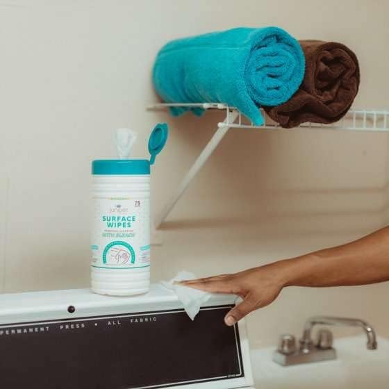 4 Pack Surface Cleaning Wipes - Image 7