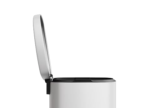 Garvee 13 Gallon / 50 Liter Metal Kitchen Trash Can - Image 8