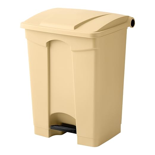 PRO&Family Step-On Trash Can by PRO%26Family