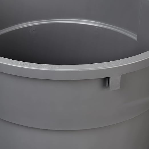 Amazon Basics Heavy Duty Durable Round Trash Can, 32 gallon - Image 3