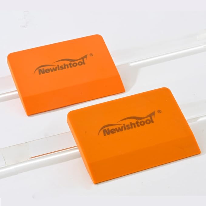 NEWISHTOOL Soft Silicone Small Squeegee - Image 8