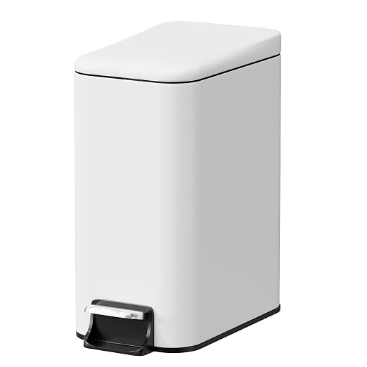 Small Trash Can with Lid Soft-Close, 6 L/1.6 Gal Bathroom Garbage Can with by Halituny