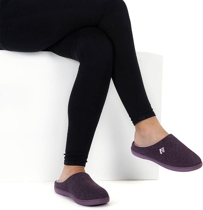 RockDove Women's Original Two-Tone Memory Foam Slipper - Image 5