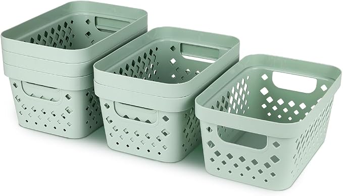 Glad Plastic Baskets for Organizing, Linen Closet, and Bathroom | Nesting Shelf - Image 6
