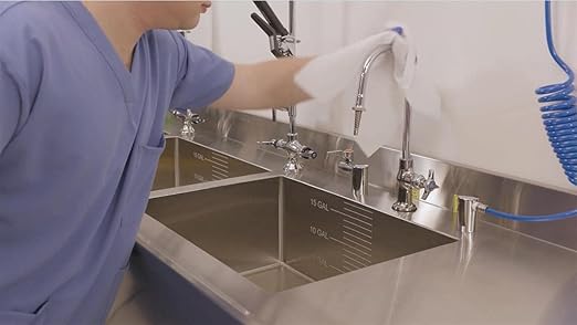 Medline Absorbent Wipers+ Disposable Heavy Duty Dry Wipes, Use Wet or Dry - Image 6