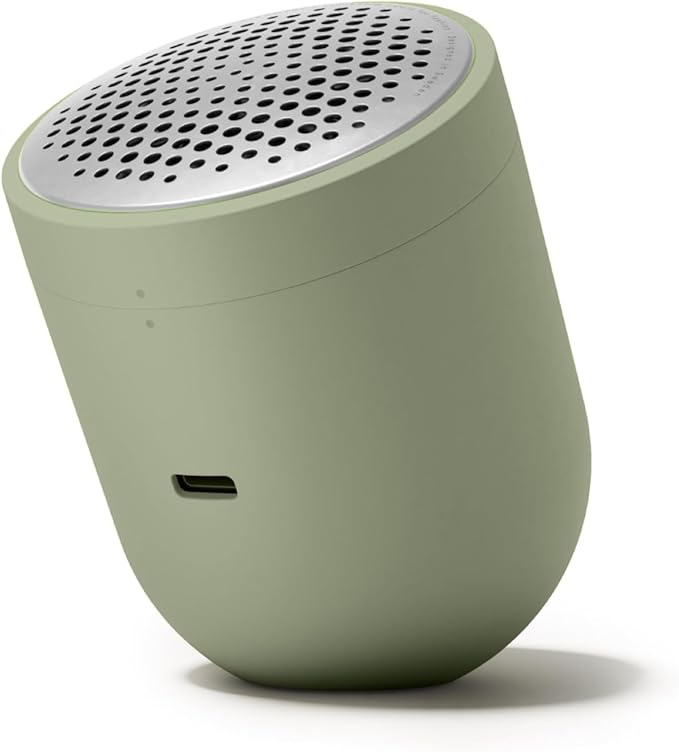 Steamery Fabric Shaver Pilo 2, Removes Lint and Pilling from Clothes and by Steamery