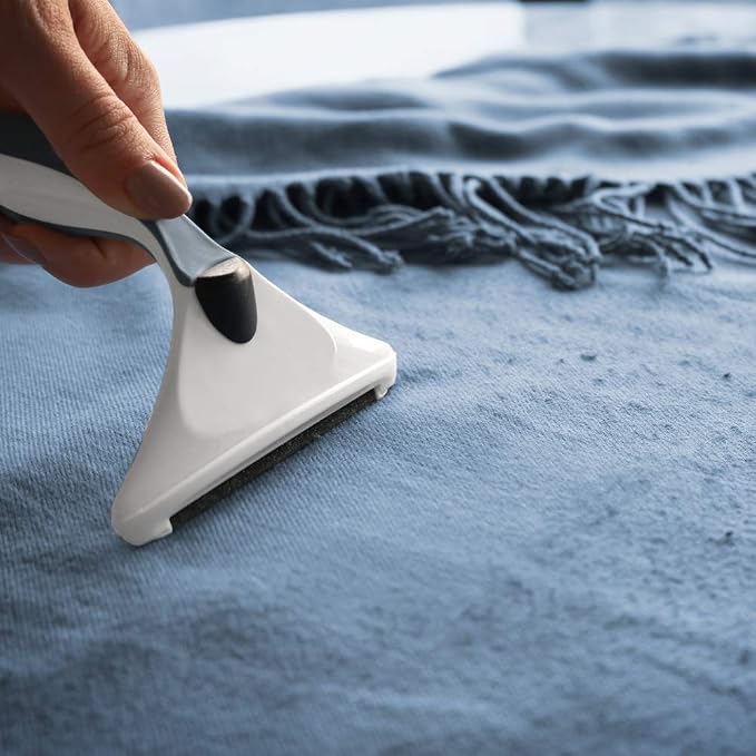 GLEENER Battery-Free Fabric Shaver & Lint Brush | Ultimate Fuzz Remover Sweater - Image 4