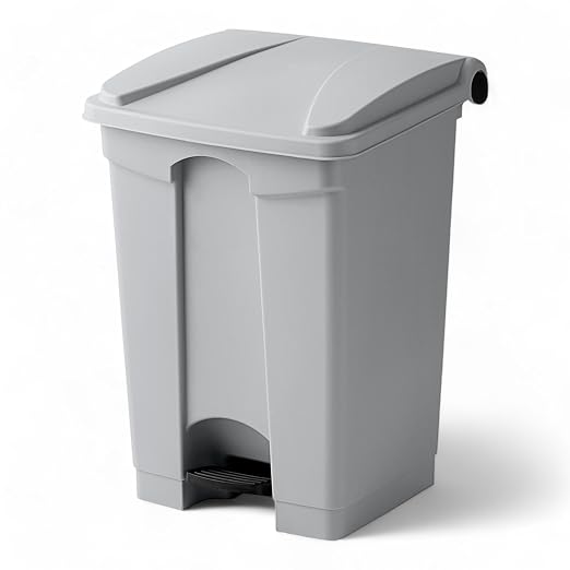 PRO&Family Step-On Trash Can by PRO%26Family