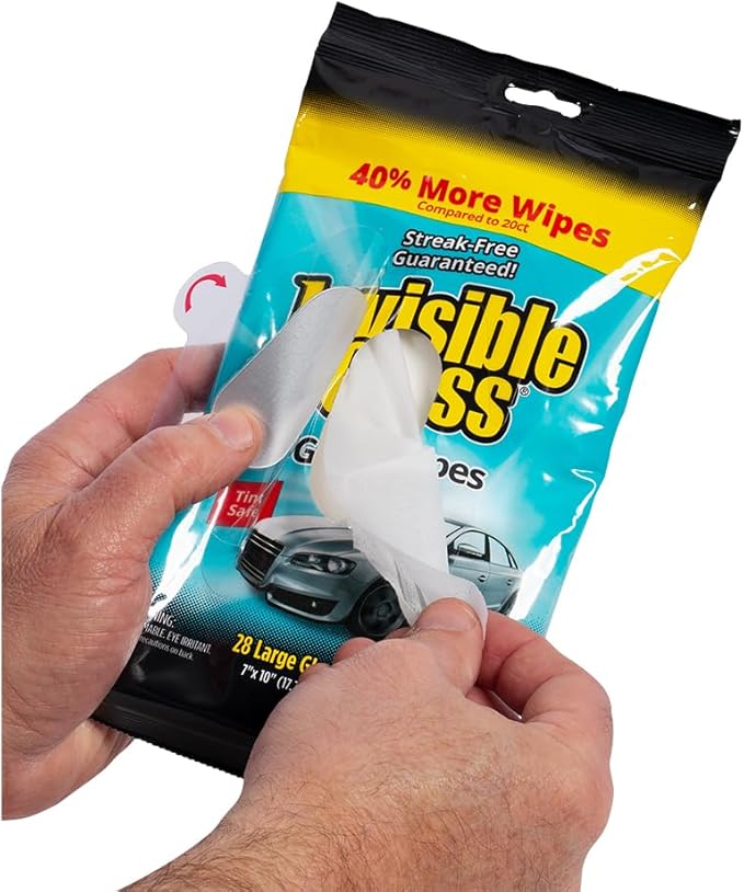 Invisible Glass 90161-3PK Large Glass Cleaning Wipes - Image 6