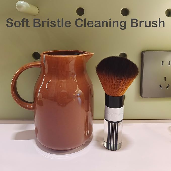 Car Interior Dusting Brush Dust Sweeping Soft Bristle Brush - Image 4