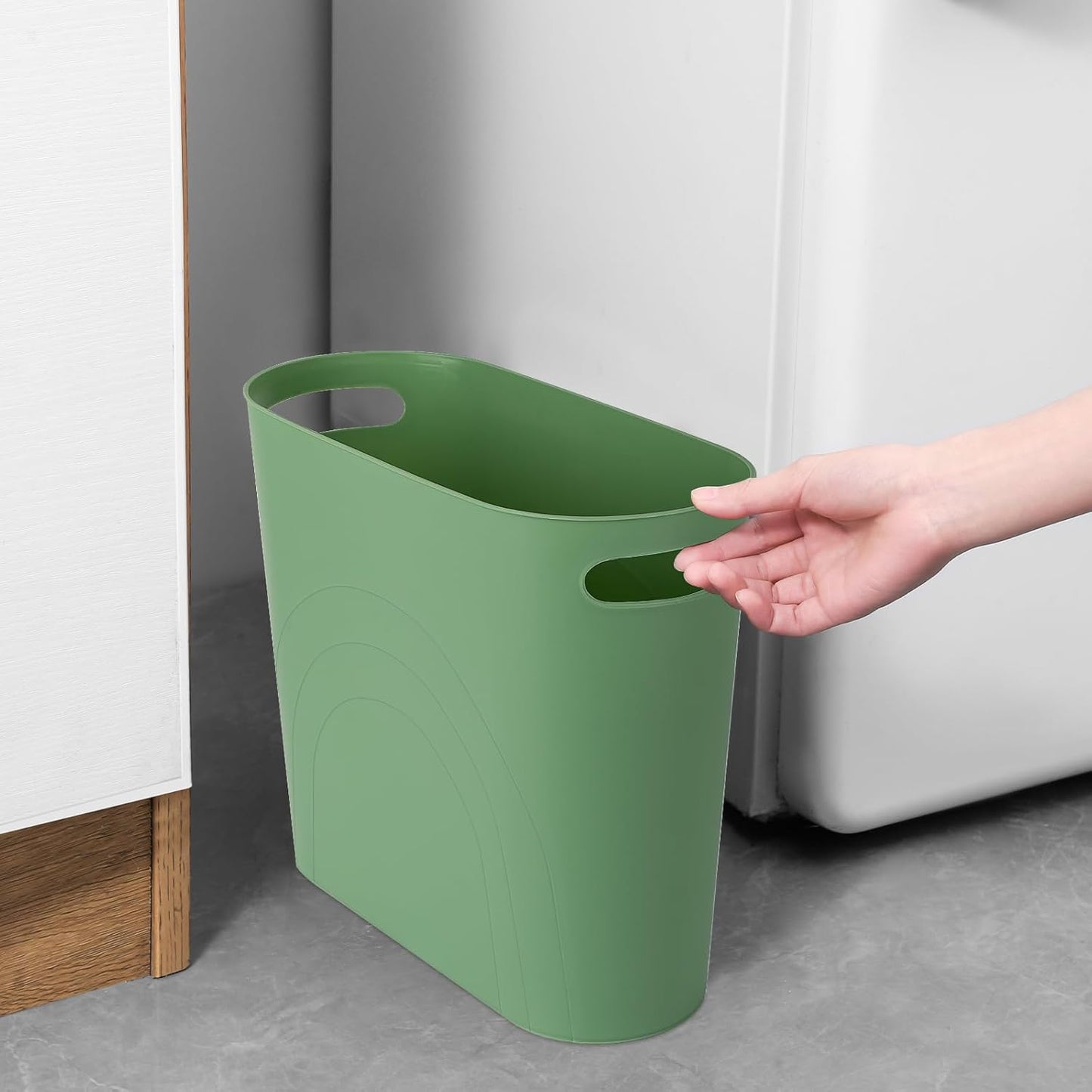 rejomiik Small Bathroom Trash Can, 3.5 Gallon Slim Garbage Can, Green | Plastic Waste Basket with Handles for Bathroom, Bedroom, Dorm, Kitchen, Office and Narrow Spaces