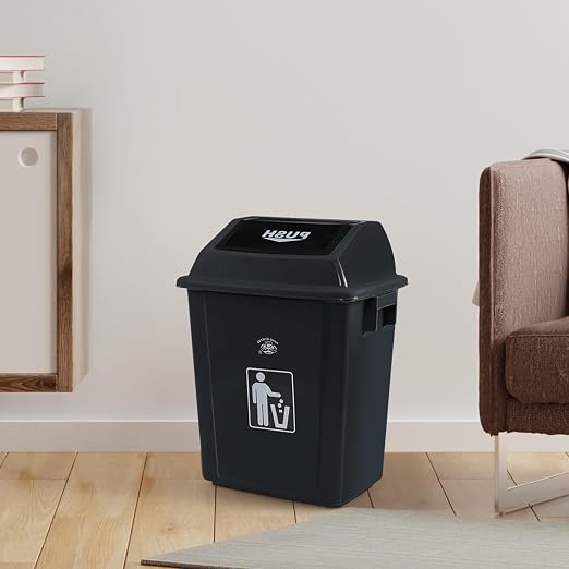 8 Gallon Plastic Kitchen Trash Can - Image 5