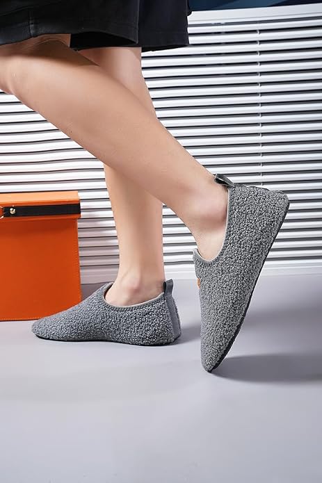 QZKDM Lightweight Slip on Grip Indoor House Slippers Barefoot Non Slip Home - Image 3