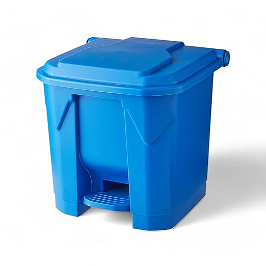 PRO&Family Step-On Trash Can by PRO%26Family