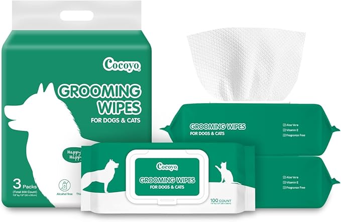 COCOYO Disposable Wet Wipes for Dogs & Cats I 300 Wipes for Cleaning and by COCOYO