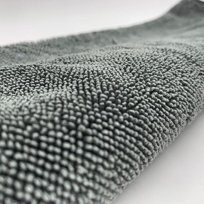 SOFTBATFY Great Very Absorbent Microfiber Car Drying Towel 36 x 24inches - Image 3