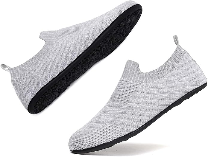 QZKDM Lightweight Slip on Grip Indoor House Slippers Barefoot Non Slip Home - Image 4