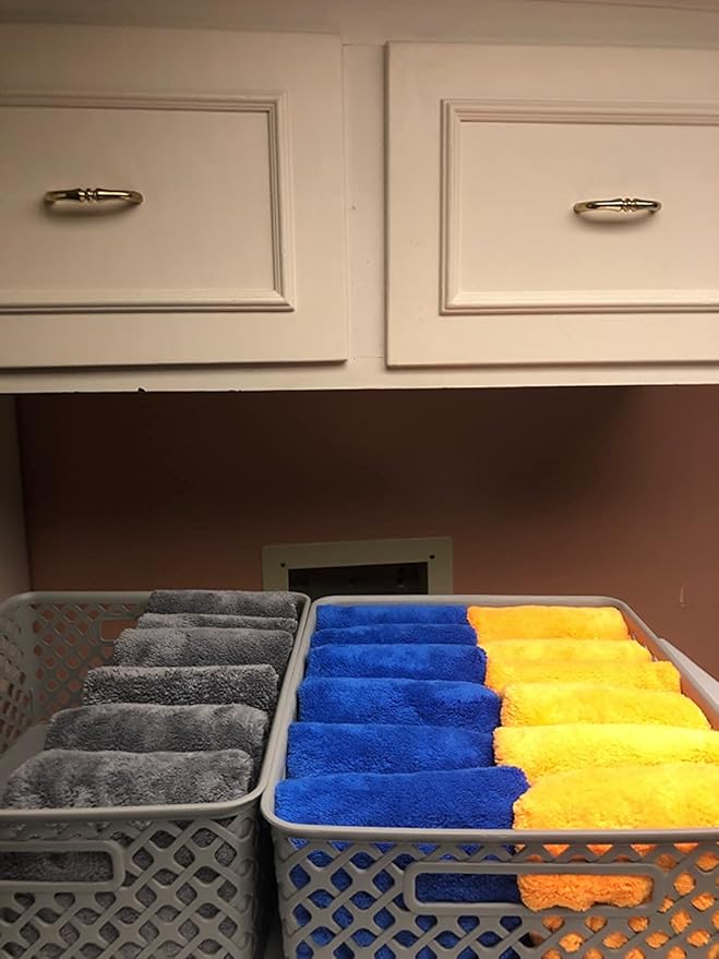 Plush Edgeless Microfiber Towel - Image 4