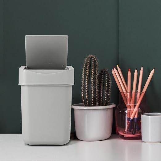 carrotez Mini Trash Can, Countertop Trash Can 2 Liter/ 0.5 Gallon, Mini - Image 9