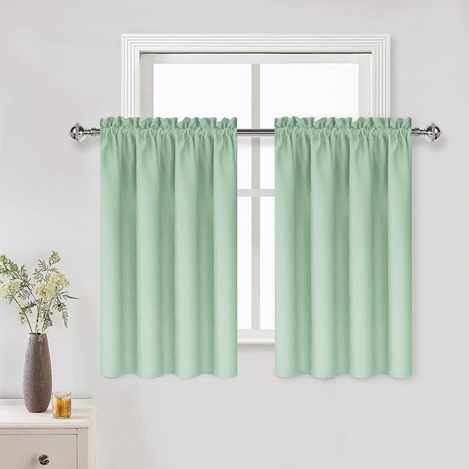 DWCN Thermal Short Blackout Curtains by DWCN
