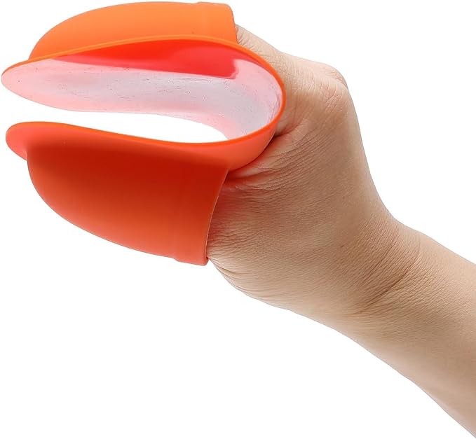 Pack of 2 Silicone Barbecue Gloves - Image 2