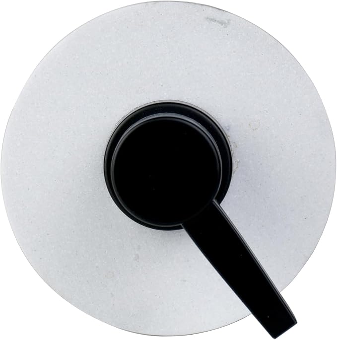 Conditioner Dispenser – Luxurious Refillable Pump Bottle - Image 9