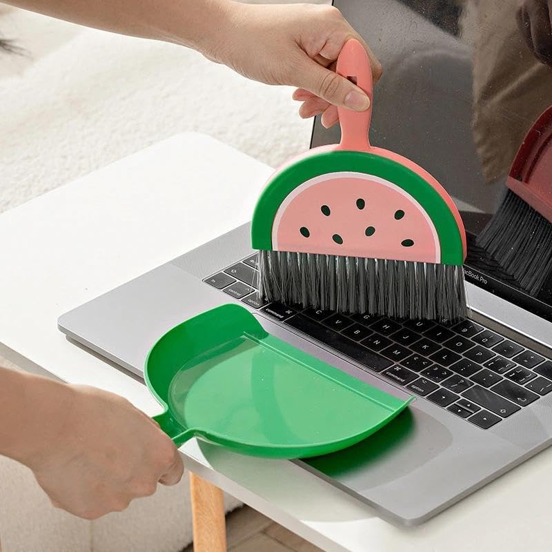 1 Set Colorful Mini Mop and Dustpan Set,Compact for Desk & Table Cleaning - Ideal ForBedroom, Bathroom, Kitchen, Living Room - Fun(Yellow)