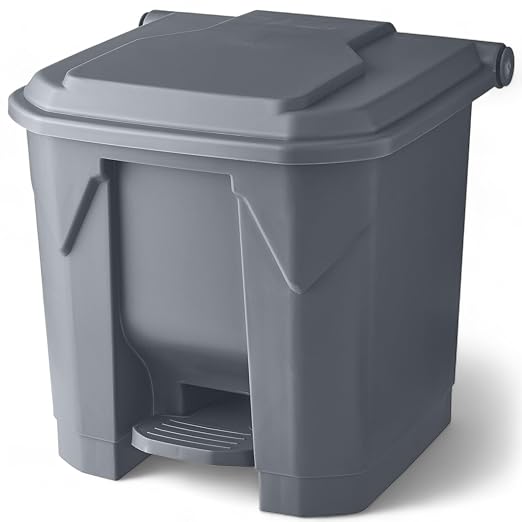 PRO&Family Step-On Trash Can by PRO%26Family