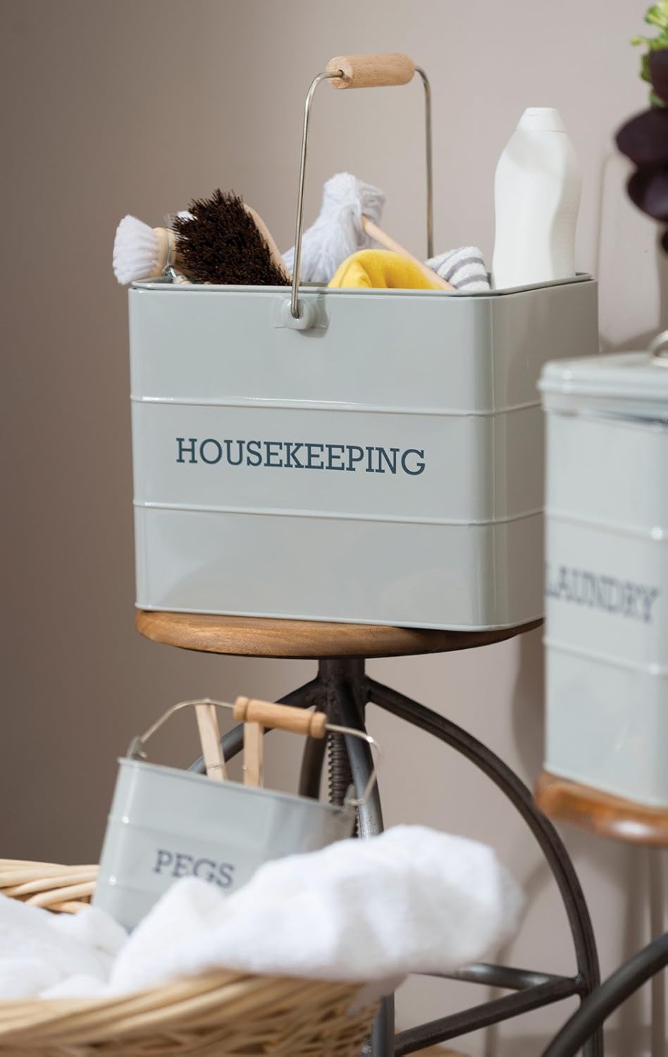 KitchenCraft Living Nostalgia Cleaning Caddy with Handle, Metal, 33 x 21 x 26 cm, French Grey