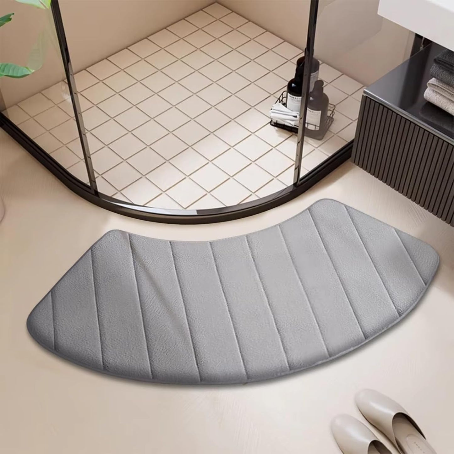 Arched Fan-Shaped Bathroom Door Mat, Flannel Plush Absorbent Non-Slip Shower Room Entrance Mat, Curved Toilet Floor Rug (Blue,40x100cm)