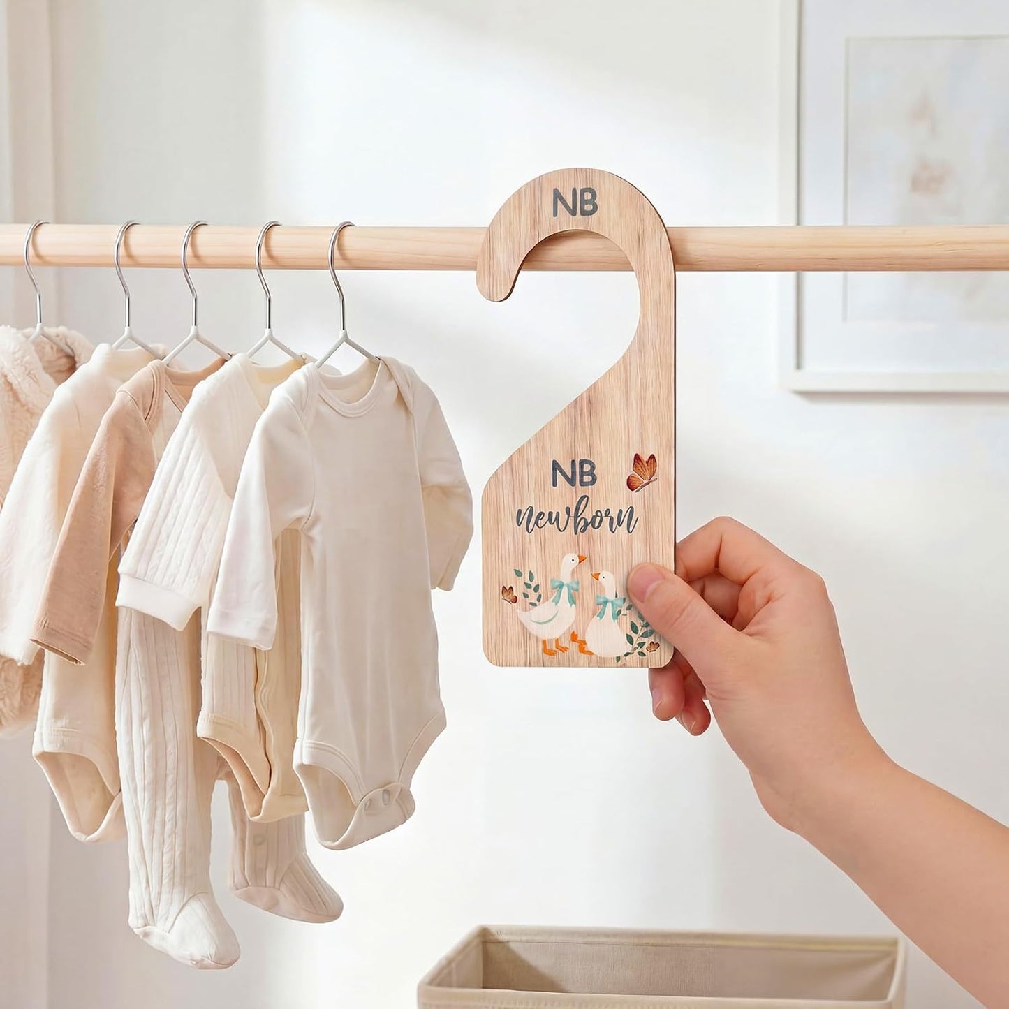 RattanView 7 Pcs Retro Goose Baby Closet Dividers for Clothes Organizer Double Sided Wooden Nursery Closet Dividers for Baby Boy Girl Newborn to 24 Months Home Nursery Supplies