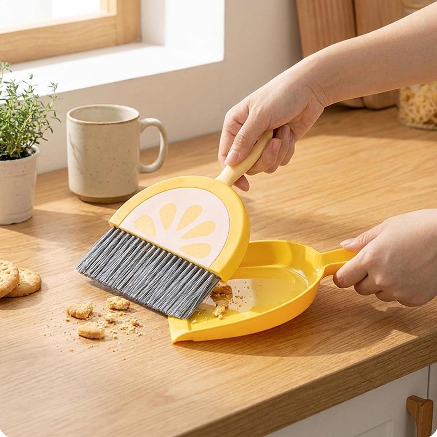 Small Broom and Dustpan Set, Household Dustpan and Brush Set with Ultra Thin Flat Bristles Leak‑Proof Dustpan for Home Cleaning, Tabletop Debris, Keyboards&Clean Pet Cages (Lemon)