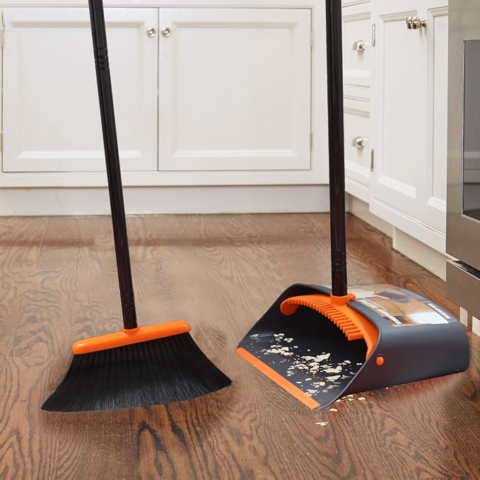 TreeLen Broom and Dustpan Set - Image 4