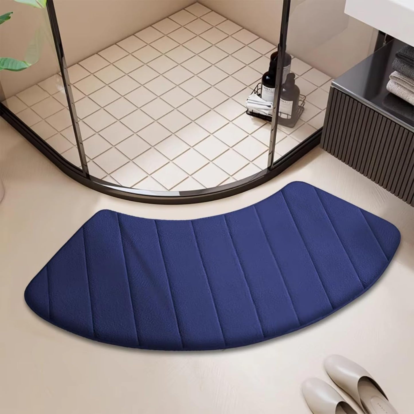 Arched Fan-Shaped Bathroom Door Mat, Flannel Plush Absorbent Non-Slip Shower Room Entrance Mat, Curved Toilet Floor Rug (Blue,40x100cm)