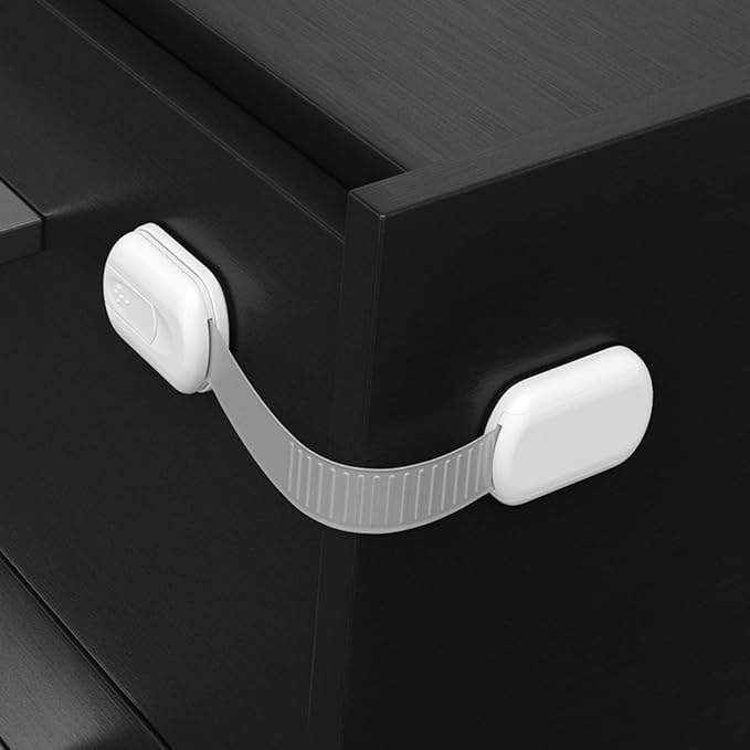 Baby Proofing Child Safety Locks by Skyla Homes - Image 8