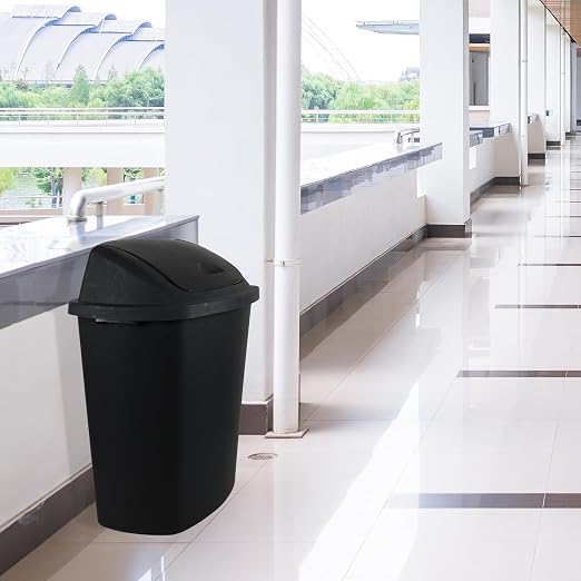 18 Gallon Plastic Garbage Bin - Image 4