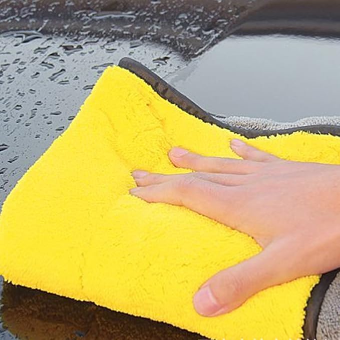 SOFTBATFY Ultrasoft, Thick and Quick Drying Car Microfiber Cleaning Towel - Image 6