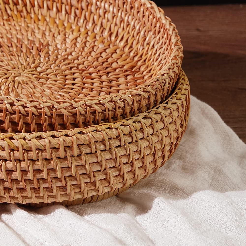 Small Round Keys Basket for Entryway Woven Baskets for Organizing | Tabletop Decorative Wicker Organizer Basket for Keys Wallet Cell Phone for Fruit Candy Cracker