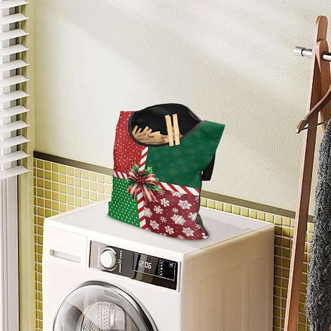 Christmas 2025 Adjustable Clothespin Storage Bag - Image 3