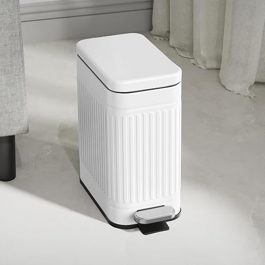 TrashAid Bathroom Trash Can - Image 8
