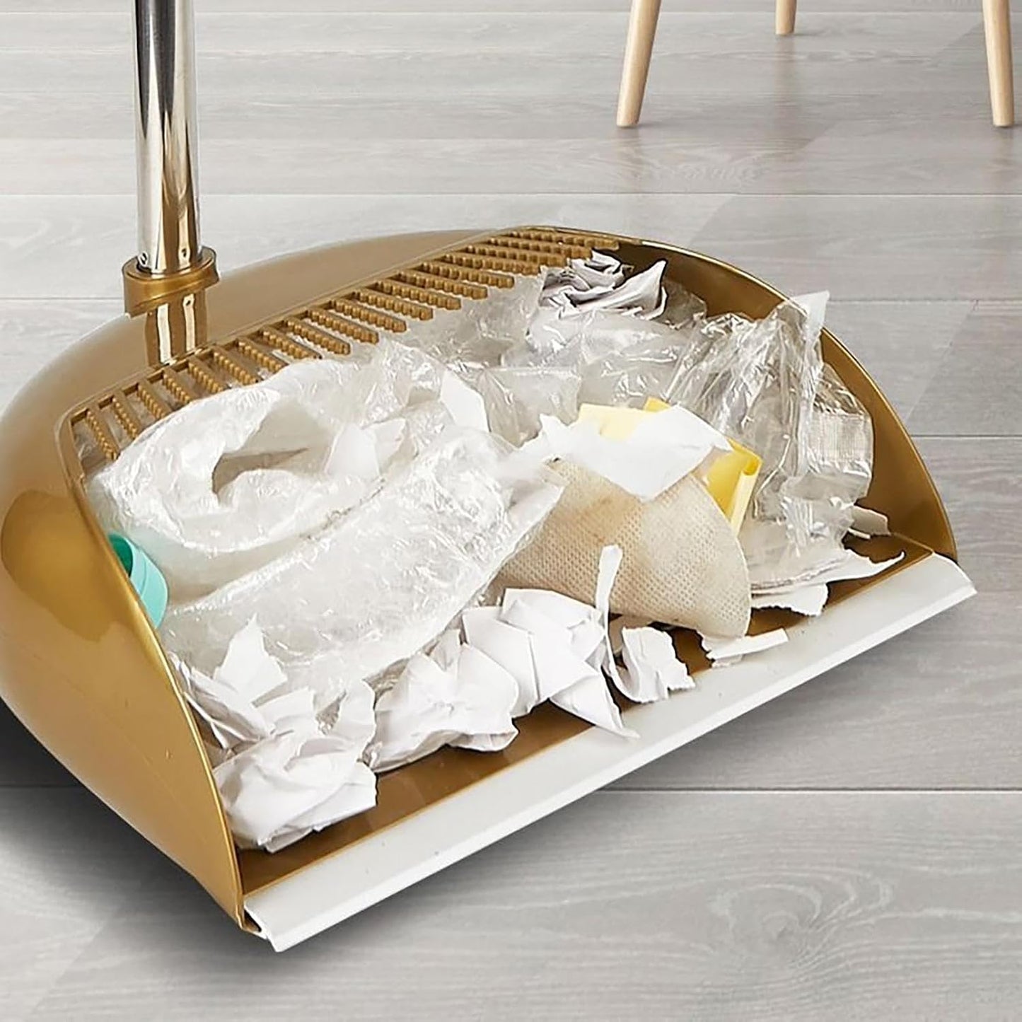 Broom and Dustpan Set with Long Handle, Dust Broom Andstanding Dustpan Combo, Lightweight Robust Kitchen Brooms Dustpans, Duster Tool Cleaning Gadgets, for Home, Kitchen, Offices, Pet Hair, Gold