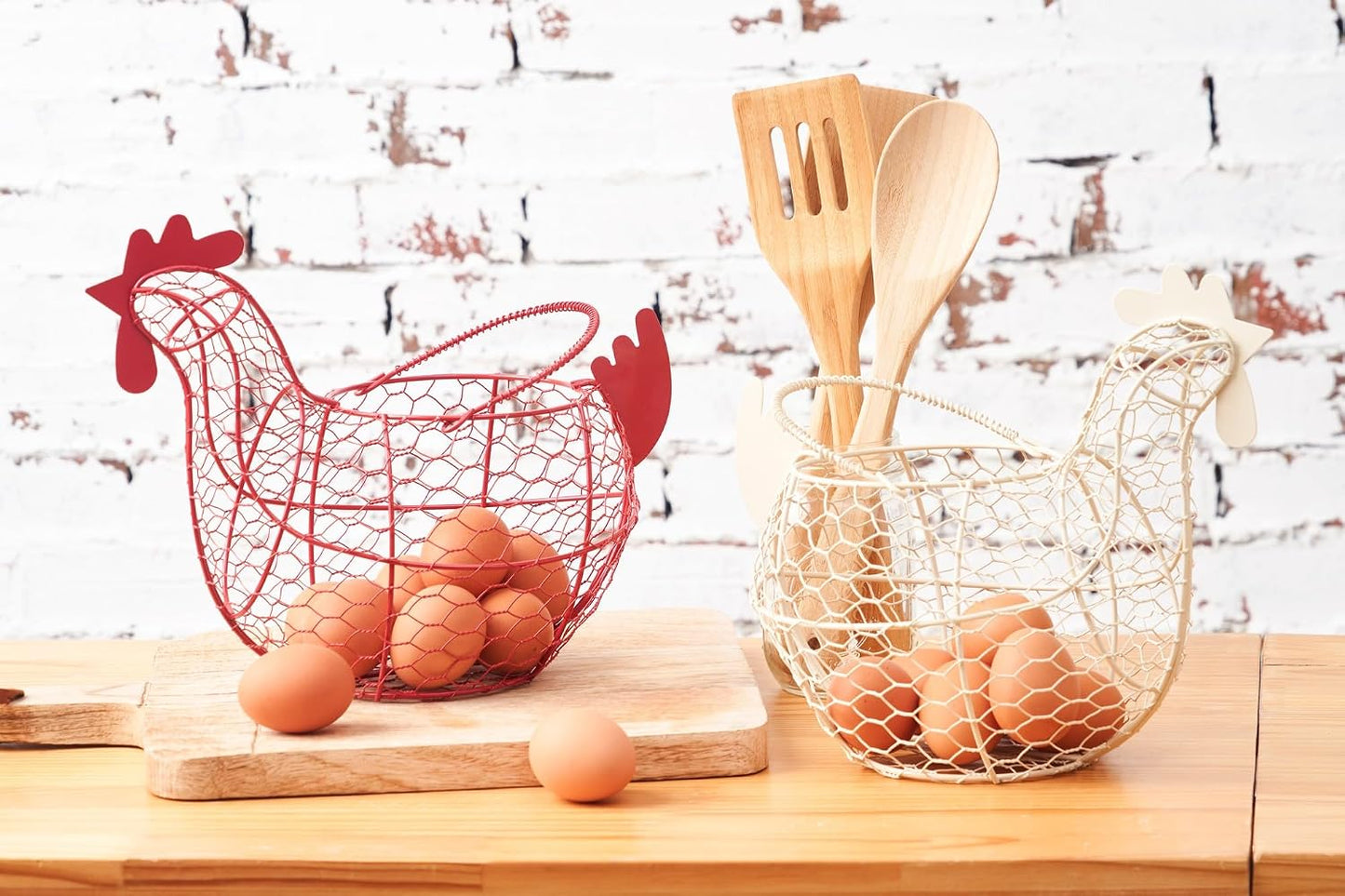 Tag 11.5 Antique White Farmhouse Rustic Vintage Chicken Wire Egg Basket With Handle For Egg Holder Fruit And Kitchen Living Room Home Rooster Decor Decoration Collecting And Countertop Storing Eggs