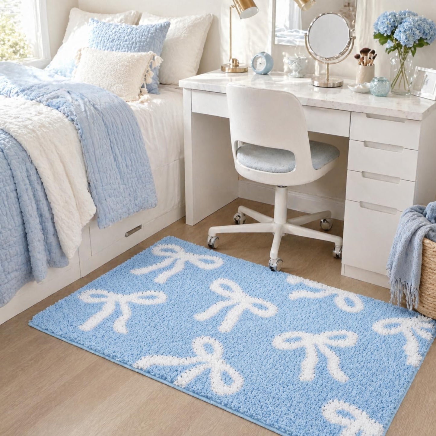 Tinideya Blue Bow Bathroom Rug 20 x 32 Inch Coquette Bath Mat Non Slip Absorbent Microfiber Floor Mat Machine Washable Cute Bow Rug for College Dorm Vanity Bedroom Bathroom Decor