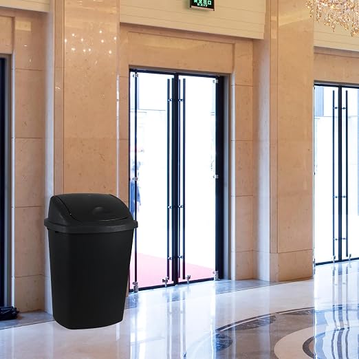 18 Gallon Plastic Garbage Bin - Image 5