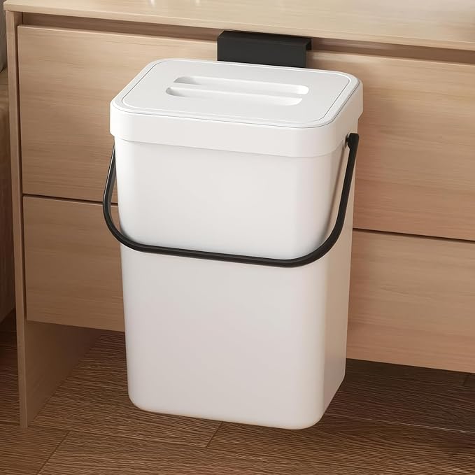 Kitchen Compost Bin by MONGTINGLU