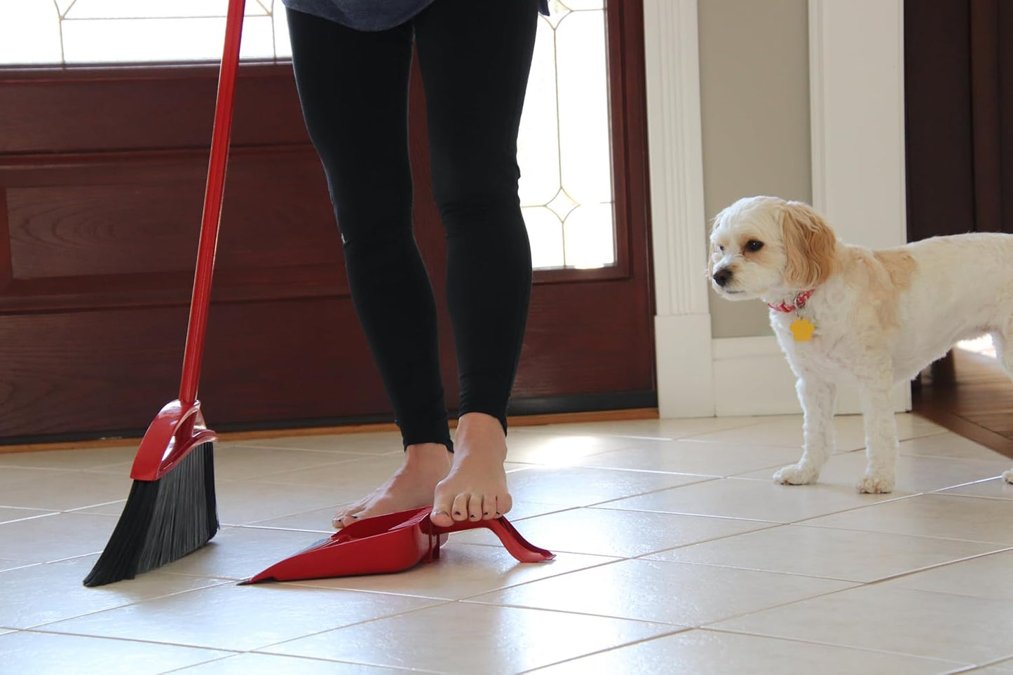 O-Cedar Pet Pro Broom with Step-On Dustpan | Remove 99% with One Sweep | Removes 3 Times More Pet Hair | Quiet Cleaning Tool for Cat and Dog Owners